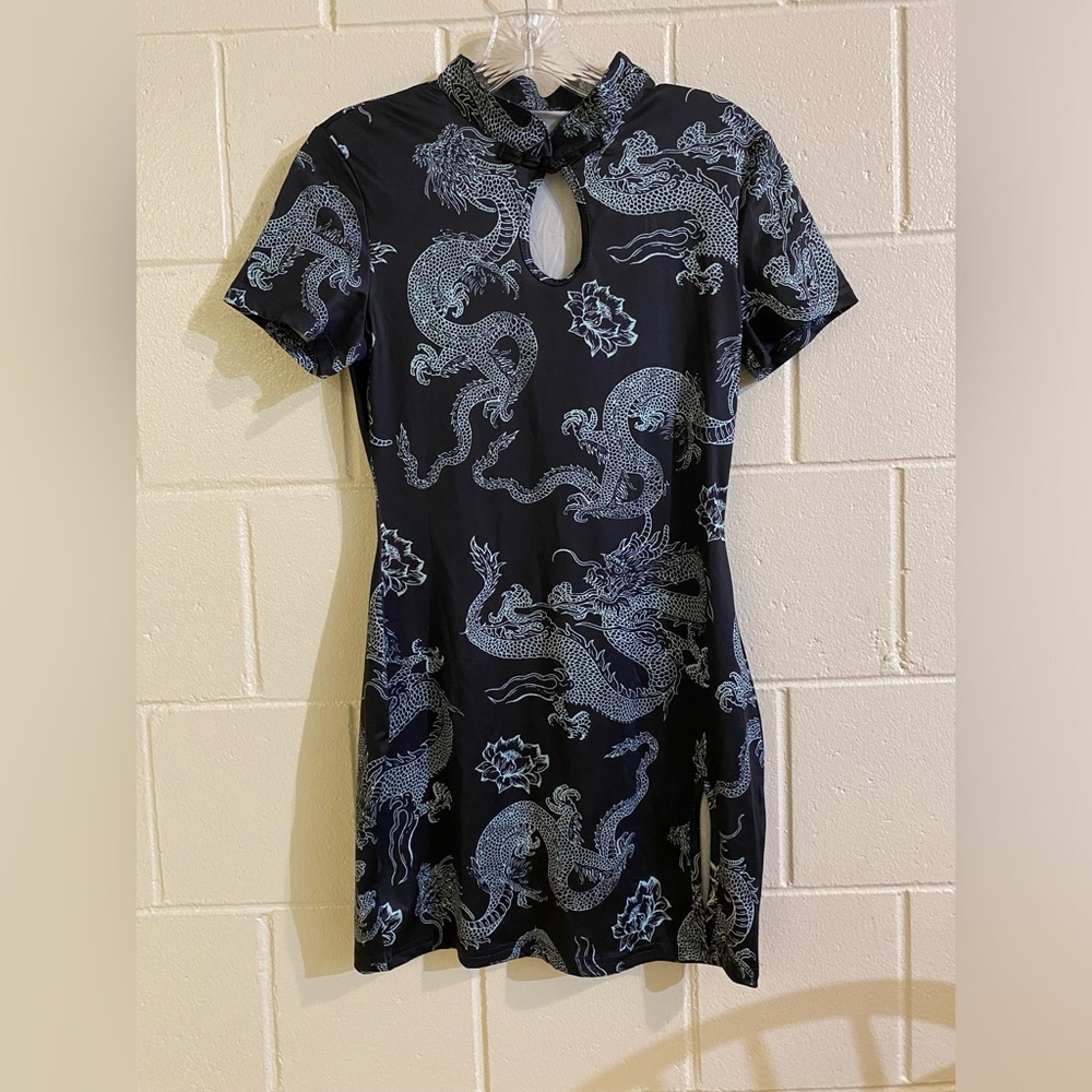 Cheongsam goth punk Asian style collar keyhole bodycon dragon mini dress